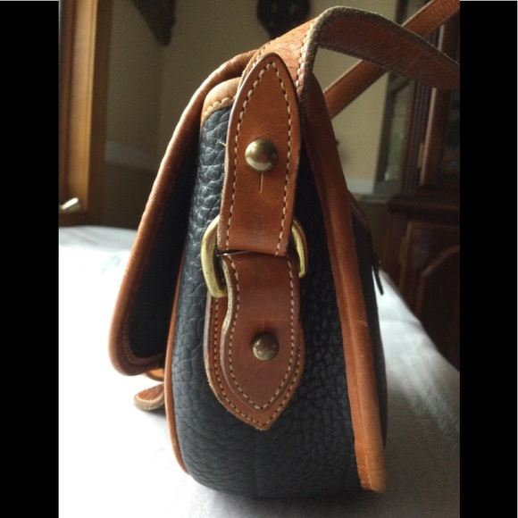 Dooney & Bourke AWL Shoulder Crossbody Bag Blue Black/British Tan - Picture 6 of 16